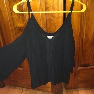 Cut out shoulder hollister navy blue top